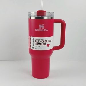 NWT COSMO PINK STANLEY CUP JUST RELEASED LIMITED EDITION 💗💖❤️🌹 Perfect Gift!